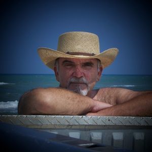 Meet your Posher, Mark